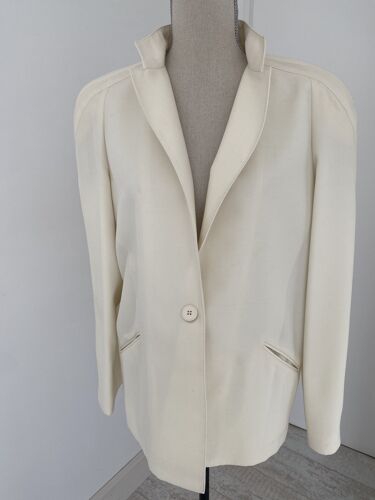 Veste Neuve Taille 42/44 Couleur Ecrue Marque Alain Kha Paris
