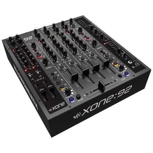 Allen & heath Xone:92 MK2 - Table de mixage DJ analogique 4+2 canaux - filtres VCF - crossfader innoFADER - compteur BPM - finition robuste