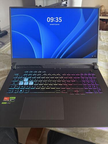 Pc portable ROG STRIX G17
