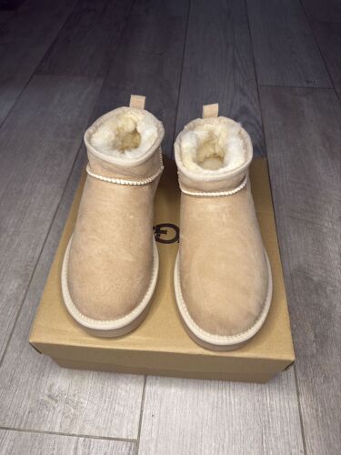 Ugg Mini Taille 38