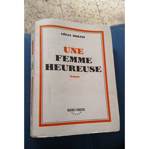 Une Femme Heureuse