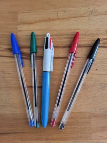Lot Stylos Bic