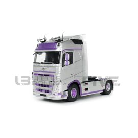 Solido 1/24 - Volvo Fh Globetrotter Xl - 2023 S2400105-Solido