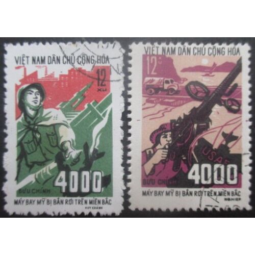 Vietnam Du Nord N°766 Et 767 Oblitérés