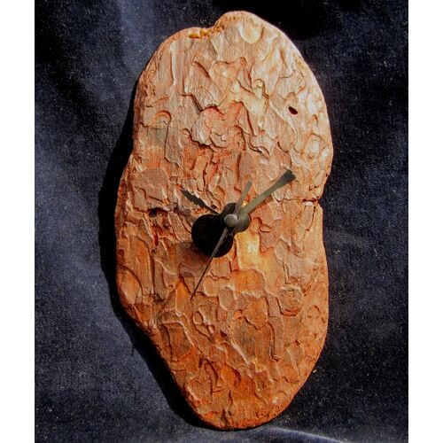 Horloge en bois flotté Écorce de pin musicale 2