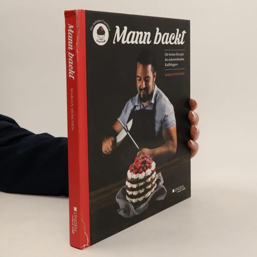 Mann Backt