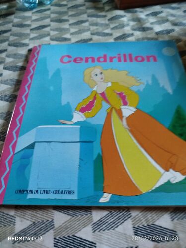 Livre Enfants Cendrillon. Comptoir Du Livre