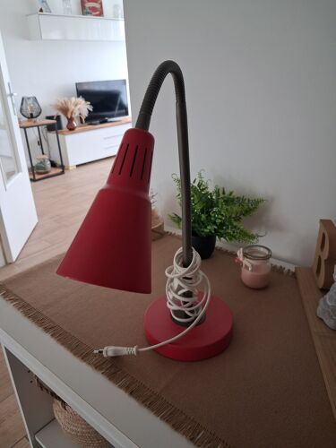 Lampe De Bureau Ikea Led Orientable – Très Bon État – Lumière Chaude