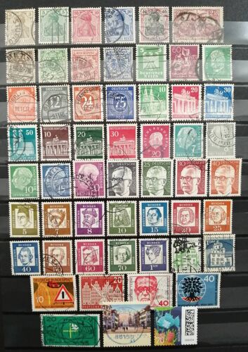 Allemagne Lot De 55 Timbres