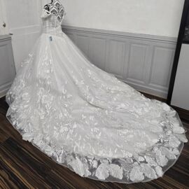 Robe De Mariée Épaules Dénudées Col Bateau, Dentelle Et Broderies Florales, Taille 42/44