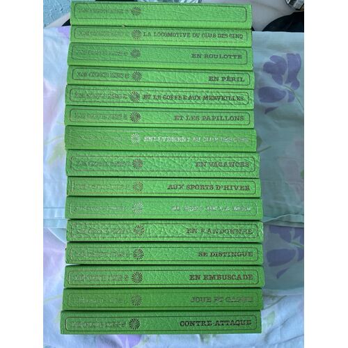 Le Club Des Cinq Enid Blyton Edito Service Geneve 1981 Lot De 15 Volumes