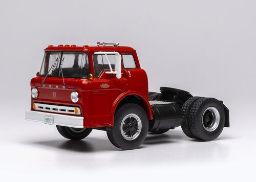 Ford C-Serie Rouge 1967 1/43 IXO