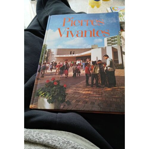 Pierres Vivantes