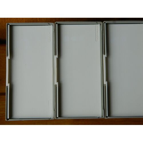 BOITE DIAPOSITIVES VIDE pour STOCKAGE, préparation au VISIONNAGE et PROTECTION optimale. 100 DIAPOSITIVES par boîte en 2 RAILS-PANIERS de 50.
