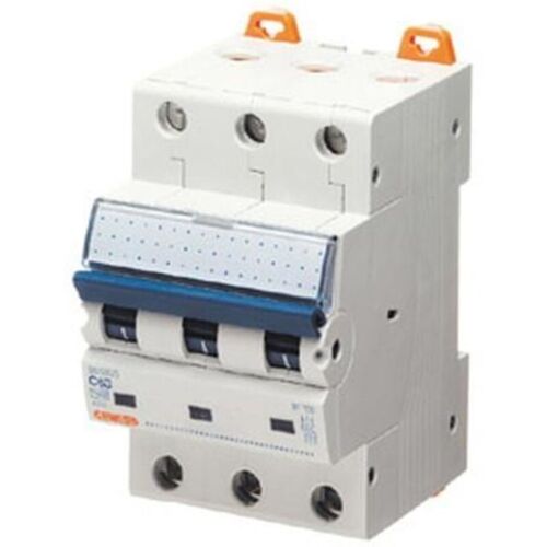 Gewiss - Disjoncteur Magneto-therm.3p C32 10ka 3m Gw92670