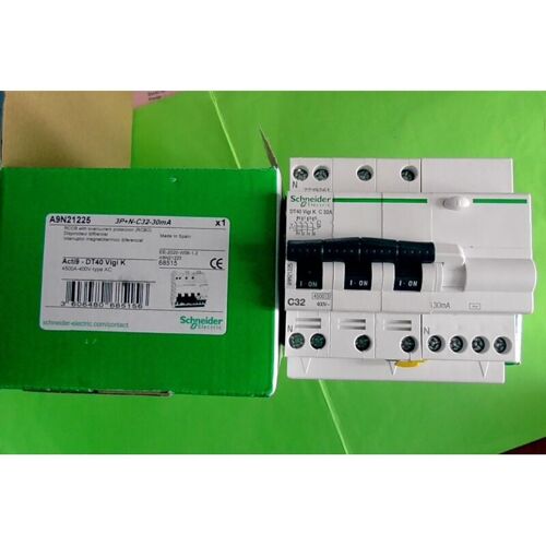 Schneider Dt40 Vigi , 3p+n C 32a 30ma-ac Disjoncteur Differentiel A9n21225
