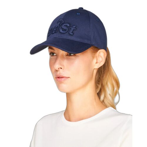 Casquette East