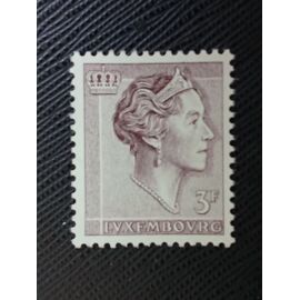 Timbre Luxembourg Y T 585 A La Grande-Duchesse Charlotte 1961 (010310 )