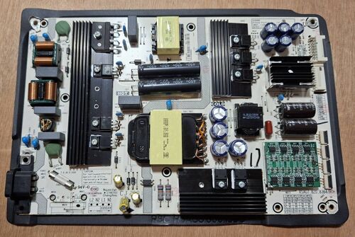 Carte alimentation RSAG7.820.8364/ROH pour TV Hisense