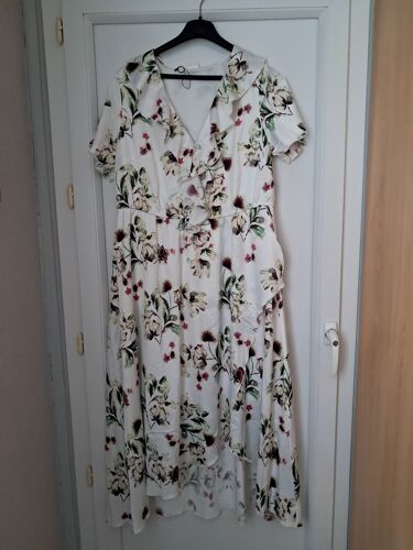 Robe Neuve Taille 48 Blanc Motif Floral Bonprix