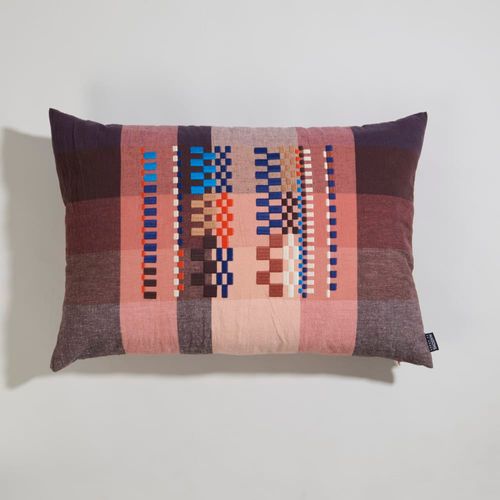 Coussin en coton, lin tissé et broderies multicolores 60x40