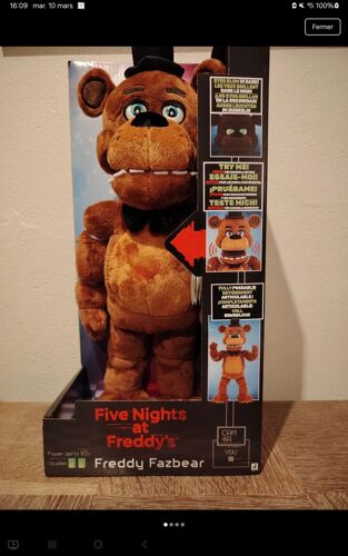 Peluche interactive collector 5 nights at Freddy 's
