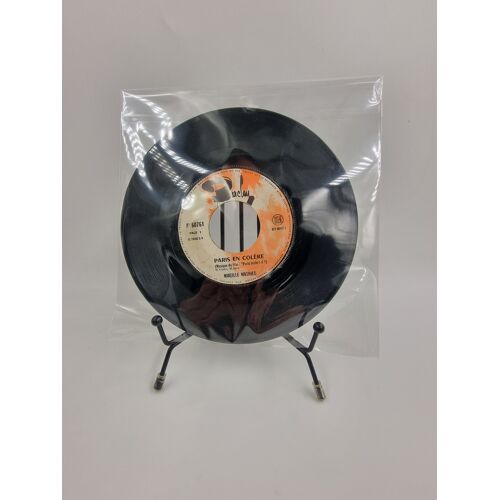 Vinyle 45 Tours Mireille Mathieu : Paris En Colère / Soldats Sans Armes Sans Fourreau