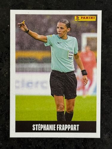 Vignette Panini Foot France 2025 2026 N°551 : Stéphanie Frappart