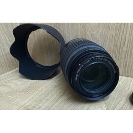 Objectf Chnon M42 Auto 200 mm f3,5. Un bel exemple de verre vntage