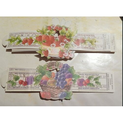 Ronds De Serviettes - " Paperways 1992 " : 7 Décor Fraises + 3 Décor Corbeille De Fruits