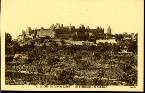 Carte Postale N°20, La Cité De Carcassonne, Vue Panoramique Du Sud-Oest, 1949