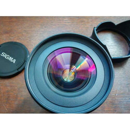 Objectif Sigma 24mm F1.8 macro DG EX pour Nikon FX et DX