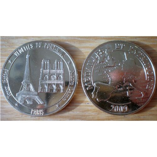 Medaille Vedettes Du Pont Neuf Notre Dame Cathedrale Tour Eiffel 2009 Medailles Et Patrimoine