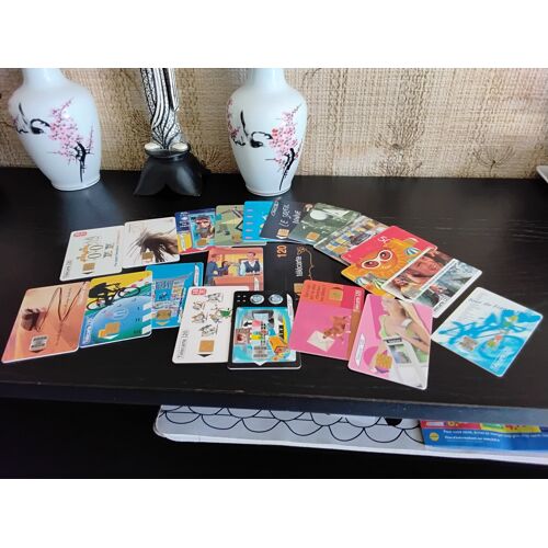 21 Telecartes De Collection.