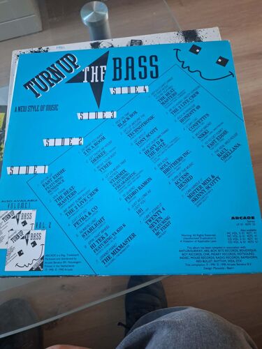 Lot 3 Vinyles 33t Turn Up The Bass - Vol 1 & Vol 7