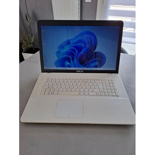 Ordinateur portable ASUS X751S X751SA-TY038T 4GB RAM HDD 500 GB PCP0211 - Ordinateurs