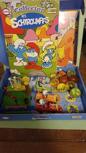 Boîte Les Schtroumpfs Avec Balles, Décor, Cartes Et Album