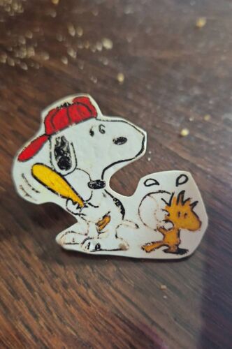 Pins Snoopy