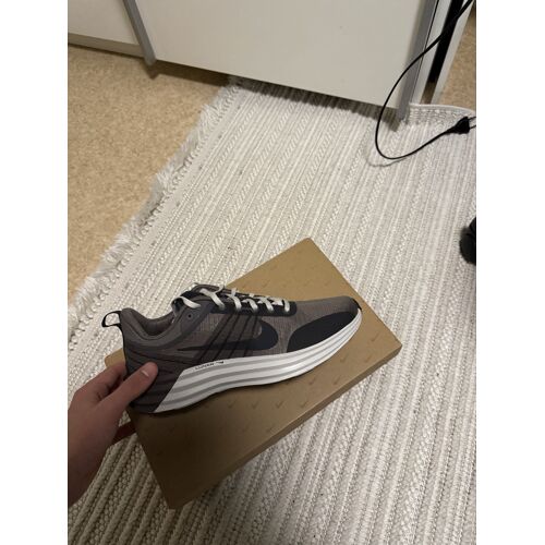 Nike Lunar Roam  Taille 42