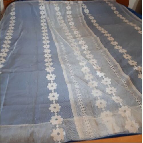 Paire Vitrage Droit - Rideaux Maille Fine Blanche Décor 3 Rangées De Fleurs Verticales - Ourlet Passe-Tringles Et Ourlets Du Bas Cousus Main-94x1m38+ 10cm Bord- Ajustables Par Le Haut Et Le Bas