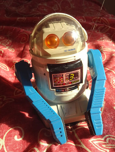 Petit Robot Nikko HAN-D-BOT