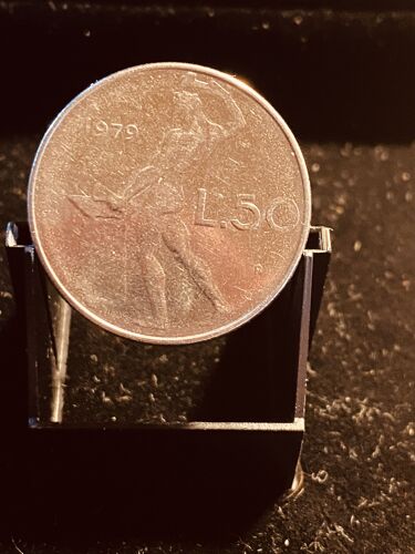 Pièce Italienne - L.50 - 1979