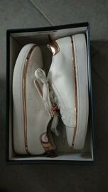 Baskets Neuves Tom Tailor Blanches Et Dorées 40