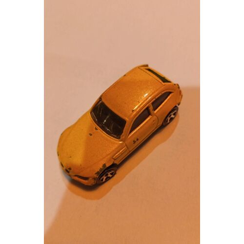 Voiture miniature majorette BMW jaune 1/60
