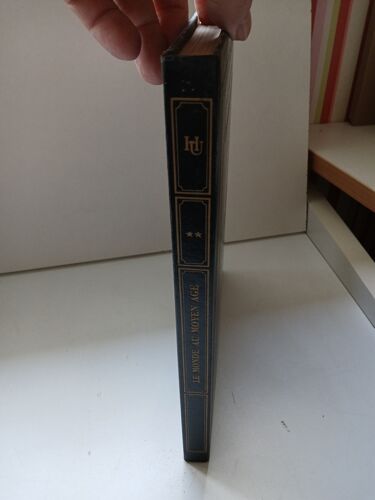 Histoire Universelle - Le Monde Au Moyen Age. Tomes 2.