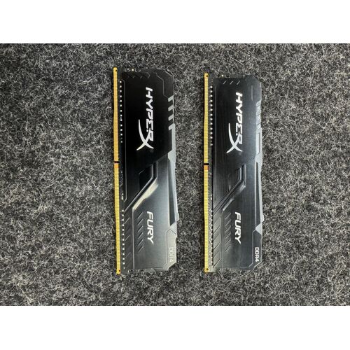 RAM Hyper X Fury RGB 2666 MHz  16 Go (2×8Go)