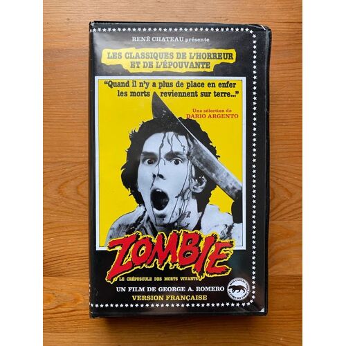 Zombie "René Chateau Présente Un Film De George A.Romero" - Vhs Rare Version Française