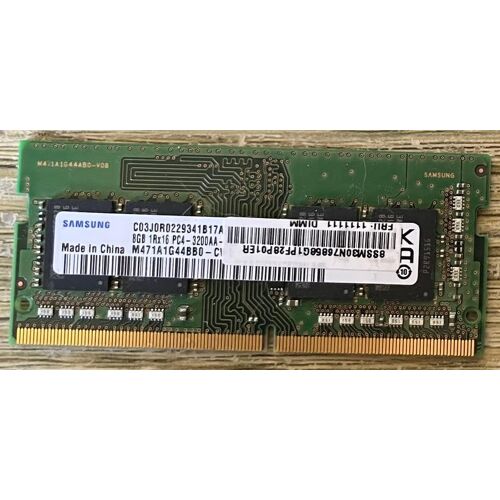 Samsung Mémoire RAM 8 Go 1Rx16 DDR4 SO-DIMM PC4-25600 3200 MHz 260 broches Non-ECC CL22 1,2 V M471A1G44AB0-CWE