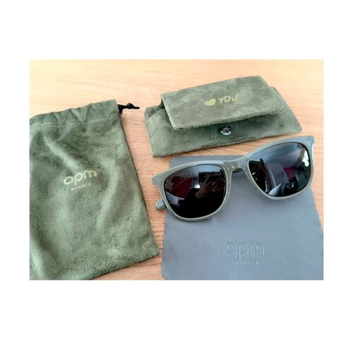 Apm Monaco Lunette De Soleil Protection Solaire Etui Trousse Marque Savoir-Faire Artisanal Et Design Avant-Gardiste Chic Qualité Exceptionnel Création Sublime Tendance Collection Kaki Verre Teinté