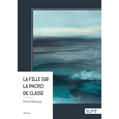 La Fille Sur La Photo De Classe